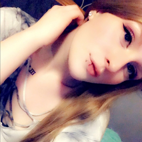 Meet your Posher, Savanah - Picture 1 of 1